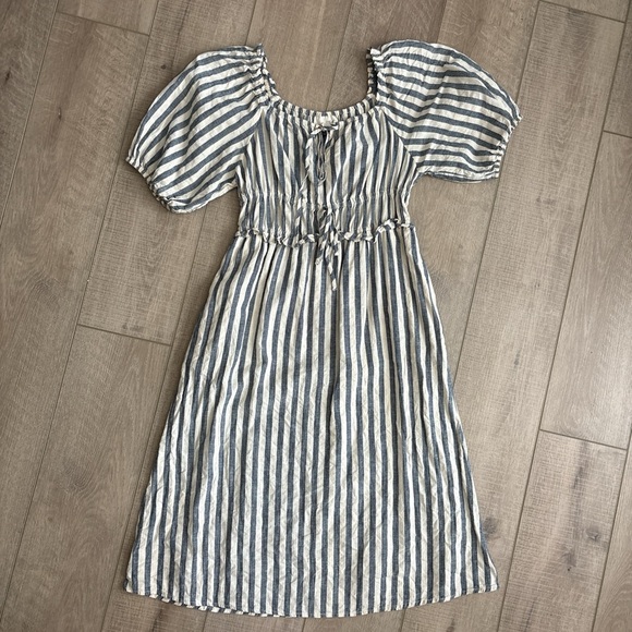 A New Day Blue and White Dress - Picture 4 of 9